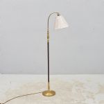 1441 3443 FLOOR LAMP